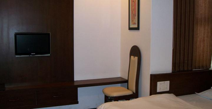 Hotel Palm View Residency Vadodara Extérieur photo